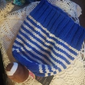 HAND CRAFTED stocking hat.